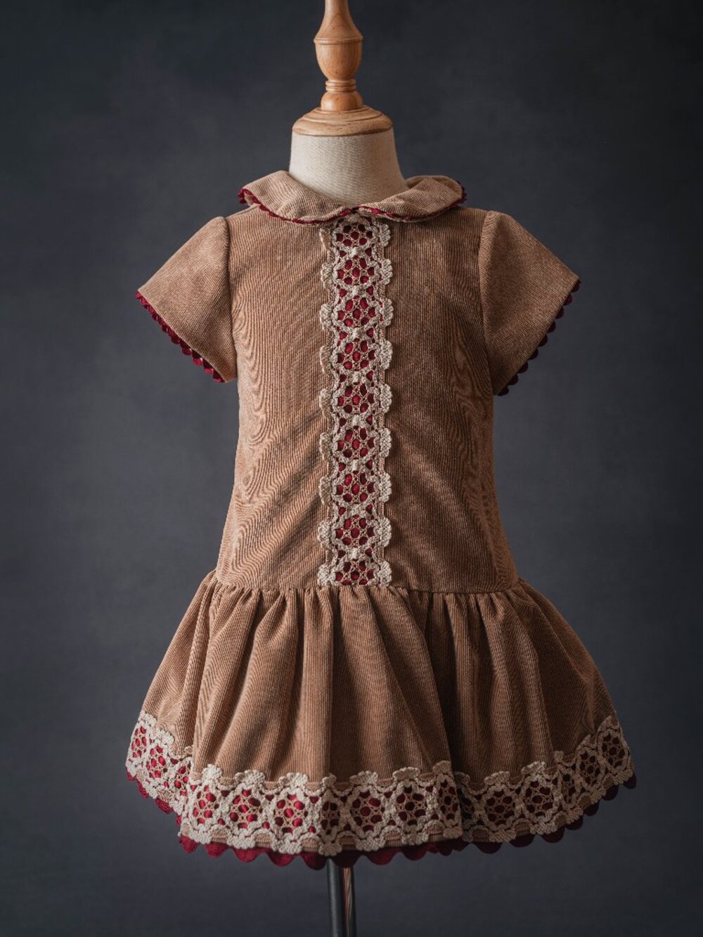Vintage Corduroy Dress with Lace Details, size 4